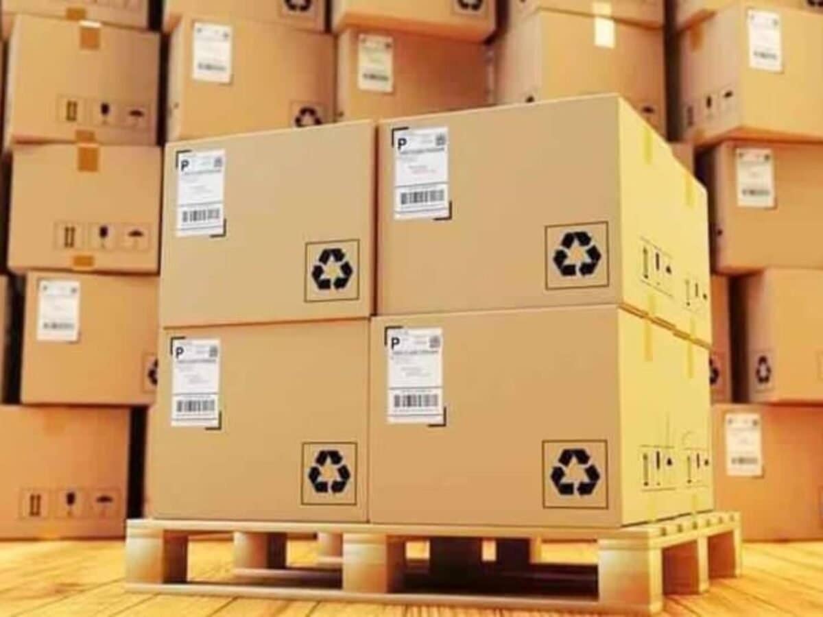 Product packaging in the OEM manufacturing process